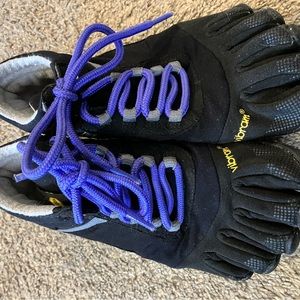 Vibram wool five fingers size 38